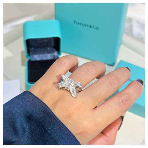 [홍콩명품.Tiffany & Co.] 티파니앤코 23SS 실버 링 반지, ET1206, W2, 홍콩명품쇼핑몰,무브타임,악세사리,잡화,생활용품