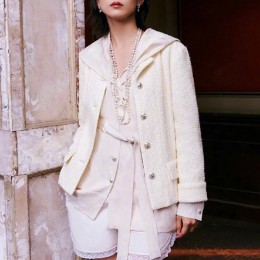 [홍콩명품.CHANEL] 샤넬 23SS 로고 후드 블라우스 코트 (아이보리), BM6647, PG, 홍콩명품쇼핑몰,인터넷명품,온라인명품사이트,해외명품,해외직구
