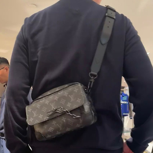 [홍콩명품.LOUIS VUITTON] 루이비통 23SS 남자 크로스백 숄더백 스티머 메신저 M46795, BGM2101, BDA, 홍콩명품가방,명품쇼핑몰,크로스백,핸드백,구매대행,무브타임