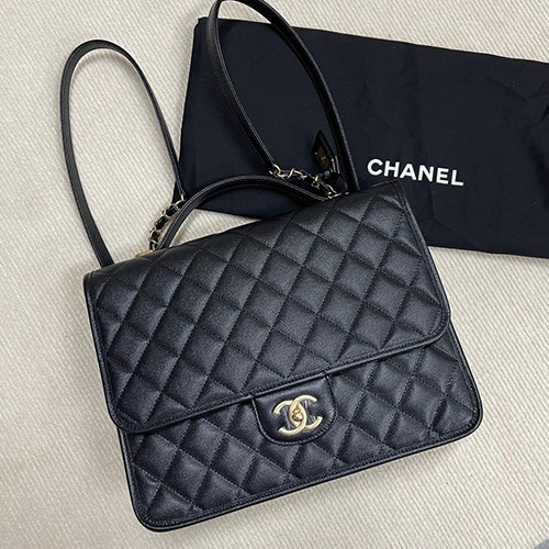 [홍콩명품.CHANEL] 샤넬 23SS 로고 금장 22K 퀄팅 메신저 백 (블랙), BGM2190, BC, 홍콩명품가방,명품쇼핑몰,크로스백,핸드백,구매대행,무브타임