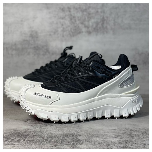 [홍콩명품.MONCLER] 몽클레어 24SS 로고 TRAILGRIP GTX 스니커즈 운동화 (블랙-화이트), SE3122, S3, 명품스니커즈,운동화,구두,로퍼,하이탑,신발