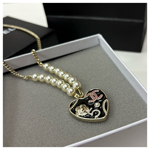 [홍콩명품.CHANEL] 샤넬 23SS 로고 골드 진주 레이어드 목걸이, ET2417, H3, 명품악세사리,팔찌,귀걸이,반지