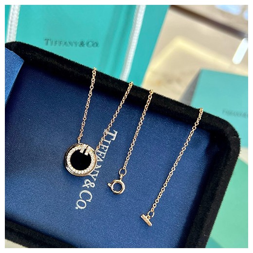 [홍콩명품.Tiffany & Co] 티파니앤코 24SS 로고 다이아 골드 목걸이, ET2493, AGG, 홍콩명품가방,명품쇼핑몰,크로스백,핸드백,구매대행,무브타임