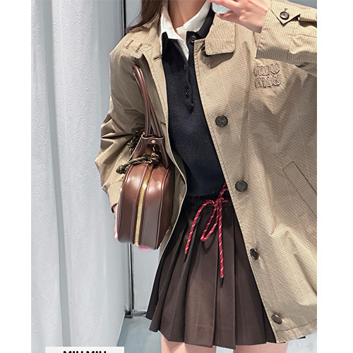 [홍콩명품,MIU MIU] 미우미우 25SS 로고 여성 체크패턴 데님 봄버 자켓 (베이지), BM19369, TBG, 홍콩명품의류,구매대행,온라인명품