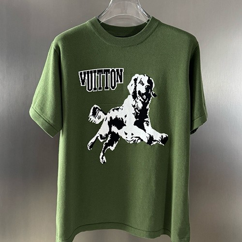 [홍콩명품.LOUIS VUITTON] 루이비통 25SS 로고 그래픽 니트 반팔 티셔츠 (그린), BM19398, JU, 홍콩명품의류,구매대행,온라인명품