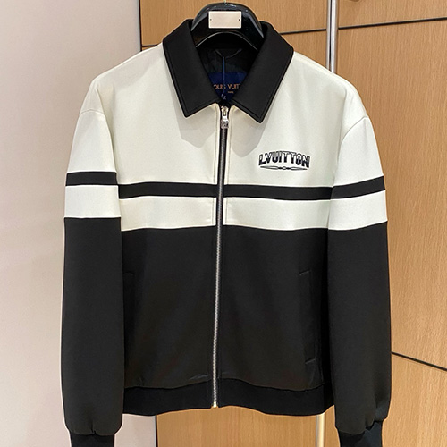 [홍콩명품.LOUIS VUITTON] 루이비통 25SS 로고 트레이닝 봄버 자켓 (화이트-블랙), BM19485, G5, 홍콩명품의류,구매대행,온라인명품