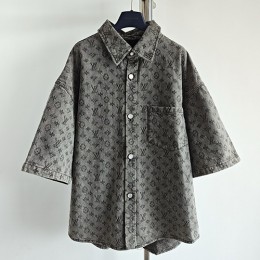 [홍콩명품.LOUIS VUITTON] 루이비통 25SS 로고 모노그램 데님 반팔 남방 셔츠 + 데님 쇼츠 반바지 상하의 세트 (그레이), BM19512, JU, 홍콩명품의류,구매대행,온라인명품