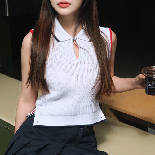 [홍콩명품.THOME BROWNE] 톰브라운 25SS 로고 여성 카라 니트 탑 (화이트), BM19602, 13C, 홍콩명품의류,구매대행,온라인명품