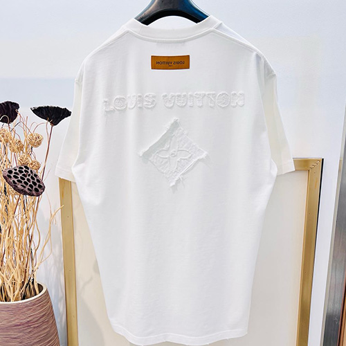 [홍콩명품.LOUIS VUITTON] 루이비통 25SS 로고 자수 반팔 티셔츠 (2컬러), BM19678, YS, 홍콩명품의류,구매대행,온라인명품