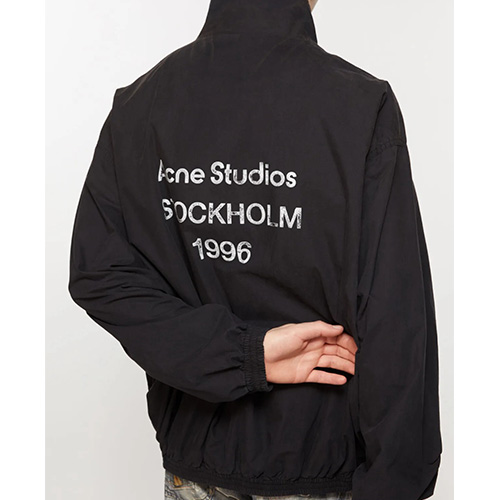 [홍콩명품.ACNE STUDIOS] 아크네 25SS 로고 프린트 바람막이 자켓 (블랙), BM19880, JL, 홍콩명품의류,구매대행,온라인명품