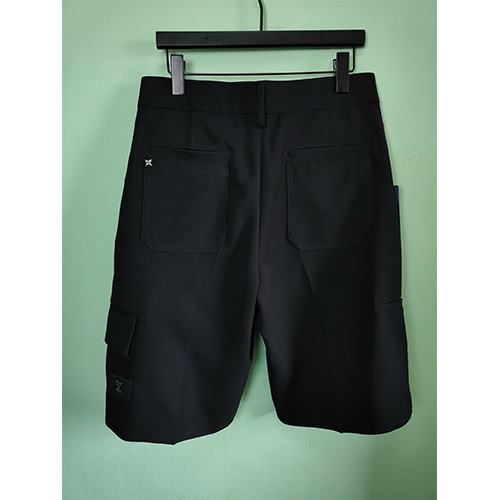 [홍콩명품.LOUIS VUITTON] 루이비통 25SS 로고 쇼츠 반바지 (블랙), BM20050, JL, 홍콩명품의류,구매대행,온라인명품