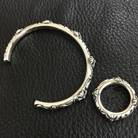 [가격문의][홍콩명품.Chrome Hearts] 크롬하츠 25SS 로고 925실버 팔찌, ET2858, CR1, 홍콩명품의류,구매대행,온라인명품