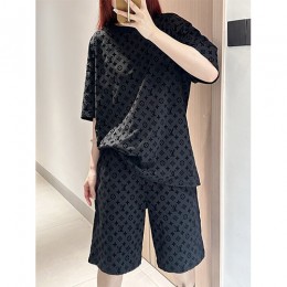 [홍콩명품.LOUIS VUITTON] 루이비통 25SS 로고 모노그램 반팔 티셔츠 + 쇼츠 반바지 상하의 세트 (블랙), BM20272, KB, 홍콩명품의류,구매대행,온라인명품
