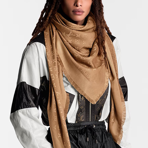 [홍콩명품.LOUIS VUITTON] 루이비통 25SS 로고 모노그램 클래식 숄 140-140 스카프 머플러 M76875 (카라멜), ET2961, JX, 홍콩명품의류,구매대행,온라인명품
