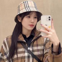 [홍콩명품.Burberry] 버버리 25SS 로고 체크 패턴 벙거지 모자 (베이지), CA0303, 홍콩명품쇼핑몰,인터넷명품,온라인명품사이트,남자명품,해외직구
