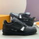[홍콩명품.LOUIS VUITTON] 루이비통 25SS 로고 모노그램 트레이너 스니커즈 운동화 (블랙), SE4761, PMD, 명품스니커즈,운동화,구두,로퍼,하이탑,신발