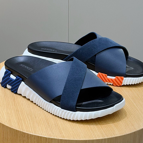 [홍콩명품.Hermes] 에르메스 25SS 로고 INFRA 샌들 슬리퍼 (네이비), SE4852, S2, 명품스니커즈,운동화,구두,로퍼,하이탑,신발