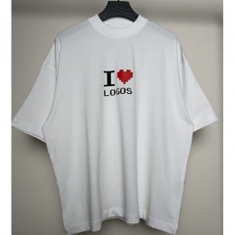 [홍콩명품.VETEMENTS] 베트멍 25SS 로고 그래픽 프린트 반팔 티셔츠 (화이트), BM20669, VT, 홍콩명품의류,구매대행,온라인명품