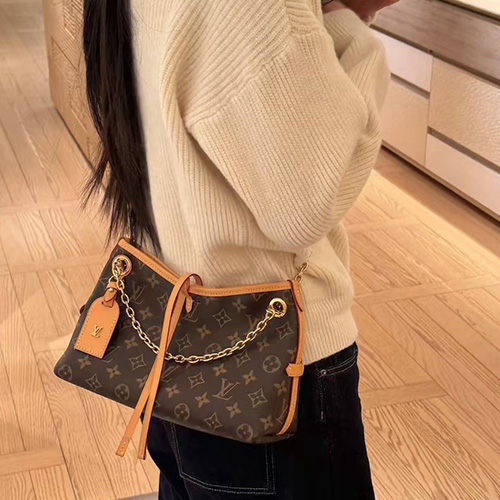 [홍콩명품.LOUIS VUITTON] 루이비통 25SS 로고 캐리올 BB 모노그램 체인 숄더 크로스백 M13014, BGM4687, BDA, 홍콩명품가방,명품쇼핑몰,크로스백,핸드백,구매대행