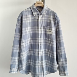 [홍콩명품,MIU MIU] 미우미우 25SS 로고 체크패턴 울 남방 셔츠 (스카이블루), BM20697, JU, 홍콩명품의류,구매대행,온라인명품