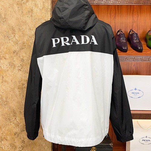 [홍콩명품,PRADA] 프라다 25SS 삼각로고 후드 바람막이 자켓 (화이트-블랙), BM20858, S1F, 홍콩명품의류,구매대행,온라인명품