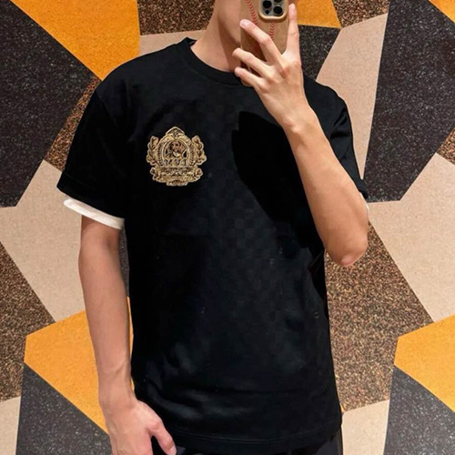 [홍콩명품.LOUIS VUITTON] 루이비통 25SS 로고 그래픽 다미에 반팔 티셔츠 (블랙), BM20963, YS, 홍콩명품의류,구매대행,온라인명품