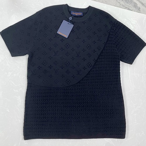 [홍콩명품.LOUIS VUITTON] 루이비통 25SS 로고 모노그램 니트 반팔 티셔츠 (블랙), BM21007, JU, 홍콩명품의류,구매대행,온라인명품