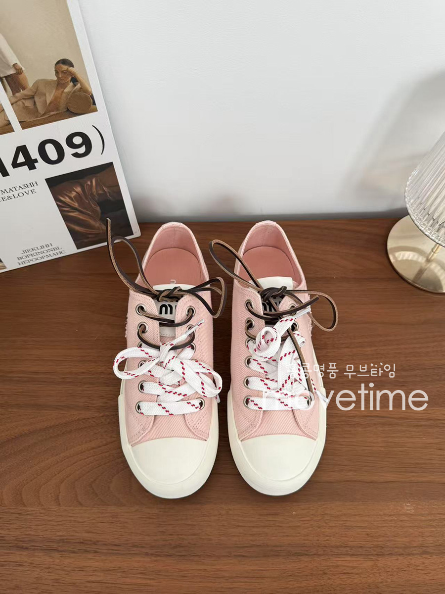 [홍콩명품,MIU MIU] 미우미우 25SS 로고 여성 캔버스 운동화 (4컬러), SE5140, S4W, 명품스니커즈,운동화,구두,로퍼,하이탑,신발
