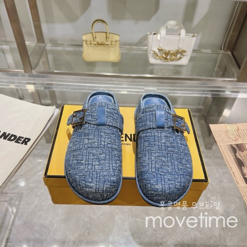[홍콩명품,FENDI] 펜디 25SS 로고 남여 FF패턴 레더 가죽 샌들 슬리퍼 (스카이블루), SE5282, GHS, 명품스니커즈,운동화,구두,로퍼,하이탑,신발