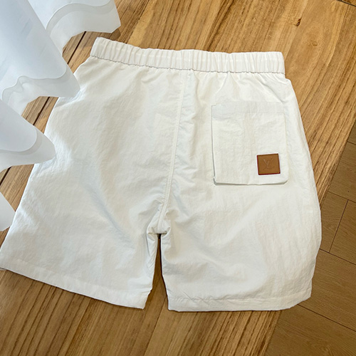 [명품레플리카.LOUIS VUITTON] 루이비통 25SS 로고 쇼츠 반바지 (2컬러), BM21155, G5, 홍콩명품의류,구매대행,온라인명품