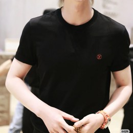 [명품레플리카.LOUIS VUITTON] 루이비통 25SS 로고 자수 반팔 티셔츠 (블랙), BM21201, KB, 홍콩명품의류,구매대행,온라인명품
