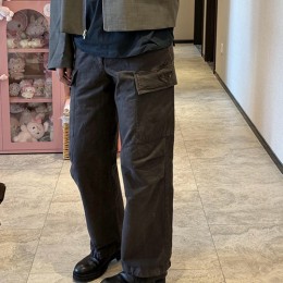 [명품레플리카,PRADA] 프라다 25SS 삼각로고 오버핏 데님 팬츠 진 청바지 (다크그레이), BM21232, KB, 홍콩명품의류,구매대행,온라인명품