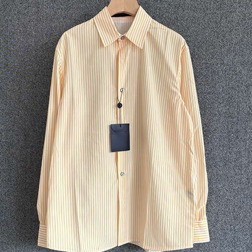 [홍콩명품.LOUIS VUITTON] 루이비통 25SS 로고 모노그램 스트라이프 남방 셔츠 (화이트-노랑), BM21474, JU, 명품레플리카,미러급,온라인쇼핑몰사이트