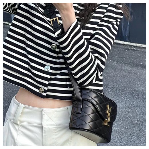 [홍콩명품.YSL] 입생로랑 25SS 로고 페이던트 준 숄더백 710080, BGM4949, BDA, 홍콩명품가방,명품쇼핑몰,크로스백,핸드백,구매대행