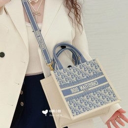 [가격문의][홍콩명품,Christian Dior] 디올 25SS 로고 오블리크 스몰 토트백 핸드백 (데님-아이보리), BGM4994, 홍콩명품가방,명품쇼핑몰,크로스백,핸드백,구매대행