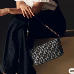 [가격문의][홍콩명품,Christian Dior] 디올 25SS 로고 오블리크 호보백 크로스백 (네이비), BGM5005, 홍콩명품가방,명품쇼핑몰,크로스백,핸드백,구매대행