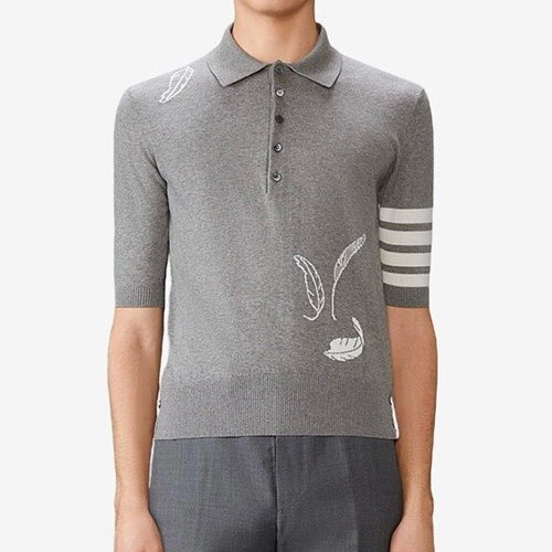 [홍콩명품.THOME BROWNE] 톰브라운 25SS 로고 4바 카라 니트 반팔 티셔츠 (2컬러), BM21718, TB1, 레플리카의류,미러급사이트