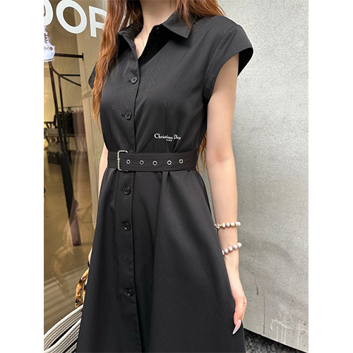 [홍콩명품,Christian Dior] 디올 25SS 로고 여성 슬리브리스 카라 벨티드 원피스 (2컬러), BM21764, COCO, 레플리카의류,미러급사이트