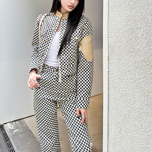 [홍콩명품.LOUIS VUITTON] 루이비통 25SS 로고 여성 다미에 데님 자켓 + 데님 오버핏 팬츠 바지 상하의 세트 (블랙-화이트), BM21817, COCO, 레플리카의류,미러급사이트