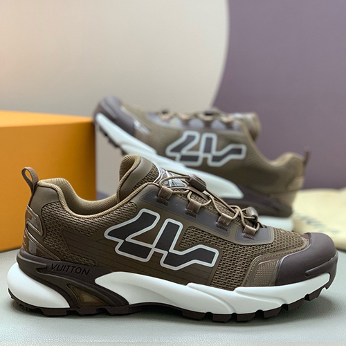 [홍콩명품.LOUIS VUITTON] 루이비통 25SS 로고 RUNNER TATIC 스니커즈 운동화 (브라운), SE5339, PMD, 명품스니커즈,운동화,구두,로퍼,하이탑,신발