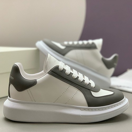 [홍콩명품.McQueen] 알렉산더맥퀸 25SS 로고 남여 오버솔 스니커즈 운동화 (화이트-그레이), SE5356, PMD, 명품스니커즈,운동화,구두,로퍼,하이탑,신발
