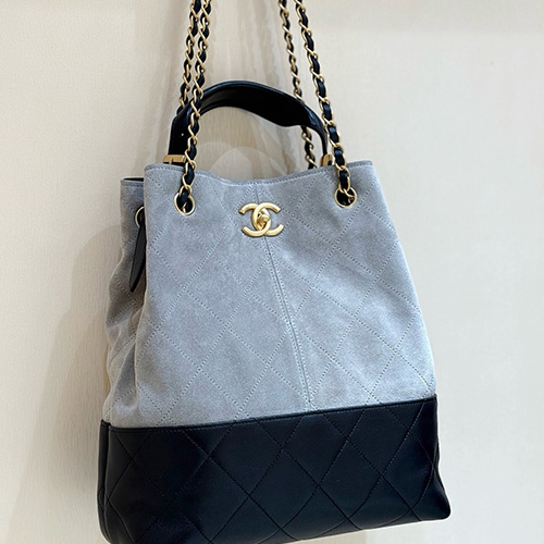 [홍콩명품.CHANEL] 샤넬 25SS 로고 25A HOBO 토트백 핸드백 (그레이-블랙), BGM5118, BDA, 홍콩명품가방,명품쇼핑몰,크로스백,핸드백,구매대행