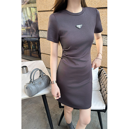 [홍콩명품,PRADA] 프라다 25SS 삼각로고 여성 슬림핏 반팔 원피스 (2컬러), BM21980, MC, 레플리카의류,미러급사이트