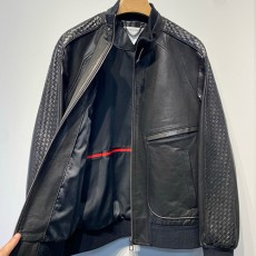 [홍콩명품.BOTTEGA VENETA] 보테가베네타 25SS 로고 인트레치아토 레더 가죽 봄버 자켓 (블랙), BM22111, JL, 레플리카의류,미러급사이트