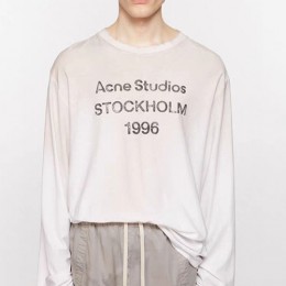[홍콩명품.ACNE STUDIO] 아크네스튜디오 25SS 로고 프린트 그라데이션 긴팔 티셔츠 (화이트), BM22136, JL, 레플리카의류,미러급사이트
