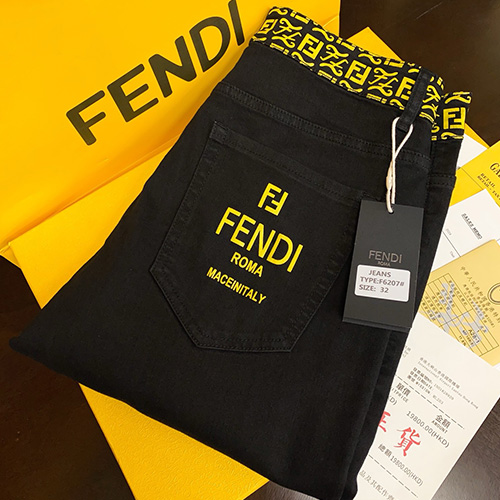 [홍콩명품,FENDI] 펜디 25SS 로고 데님 팬츠 진 청바지 (블랙), BM22269, S1F, 레플리카의류,미러급사이트