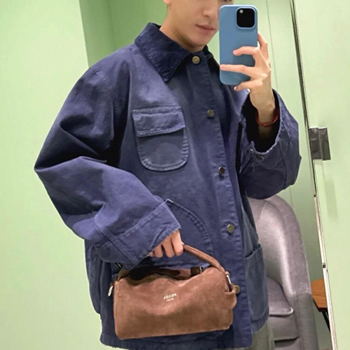 [홍콩명품,PRADA] 프라다 25SS 로고 워싱 데님 카라 자켓 (블루), BM22579, TOP, 레플리카의류,미러급사이트