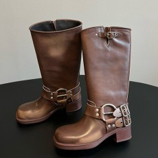 [홍콩명품,MIU MIU] 미우미우 25SS 로고 여성 레더 가죽 구두 부츠 (2컬러), SE5598, GHS, 명품스니커즈,운동화,구두,로퍼,하이탑,신발