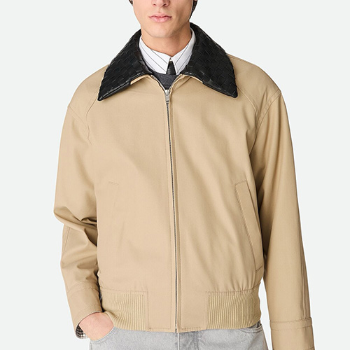 [홍콩명품.BOTTEGA VENETA] 보테가베네타 25SS 로고 인트레치아토 카라 집업 자켓 (베이지), BM22843, TOM, 레플리카의류,미러급사이트