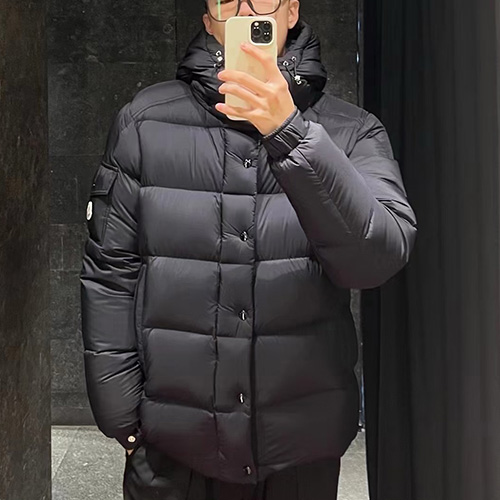 [홍콩명품.MONCLER] 몽클레어 25SS 로고 후드 다운 패딩 자켓 (4컬러), BM22873, PG, 레플리카의류,미러급사이트